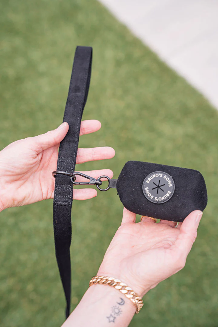 Black Velvet Bag Holder - Image 3