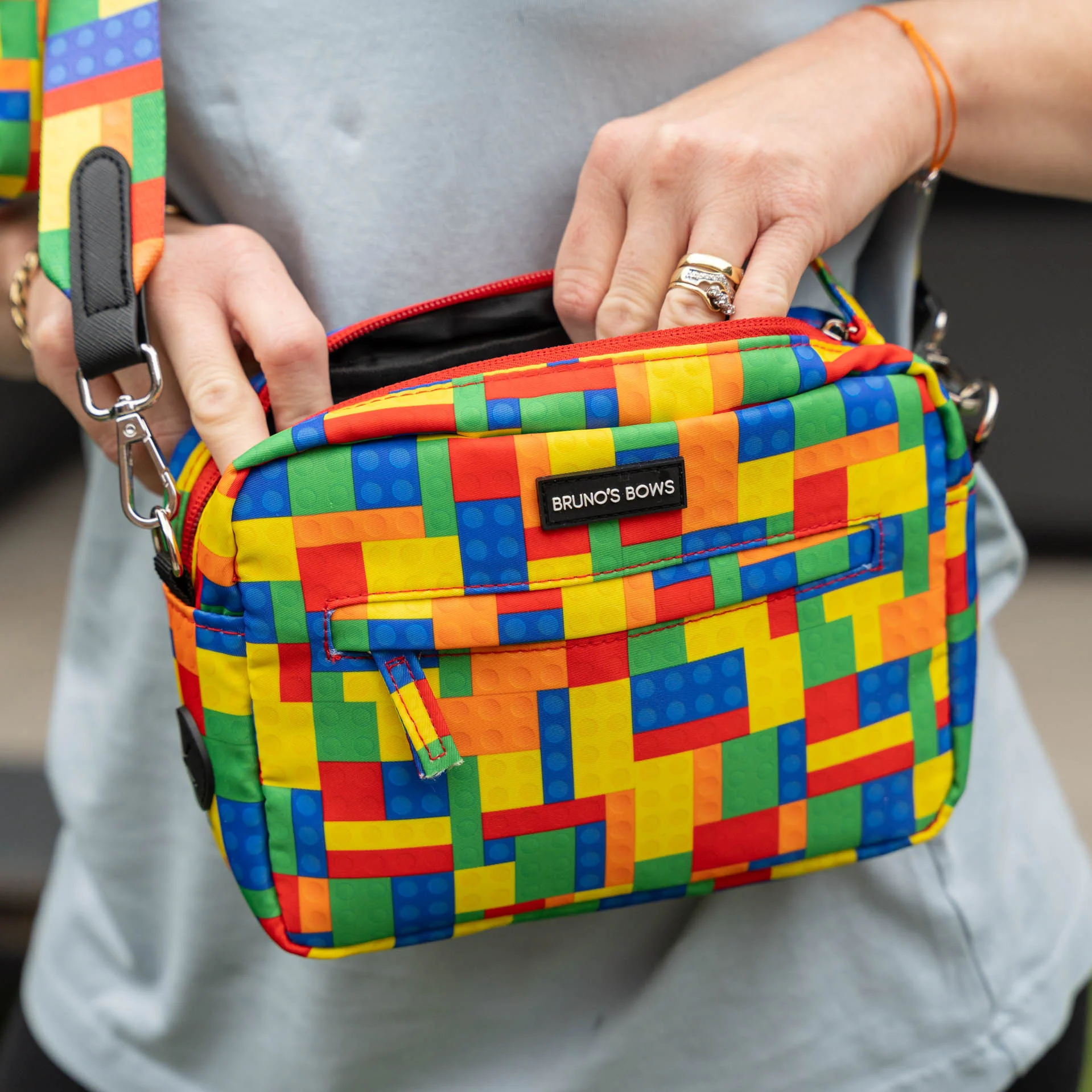Brick Dog Walking Bag - Image 7