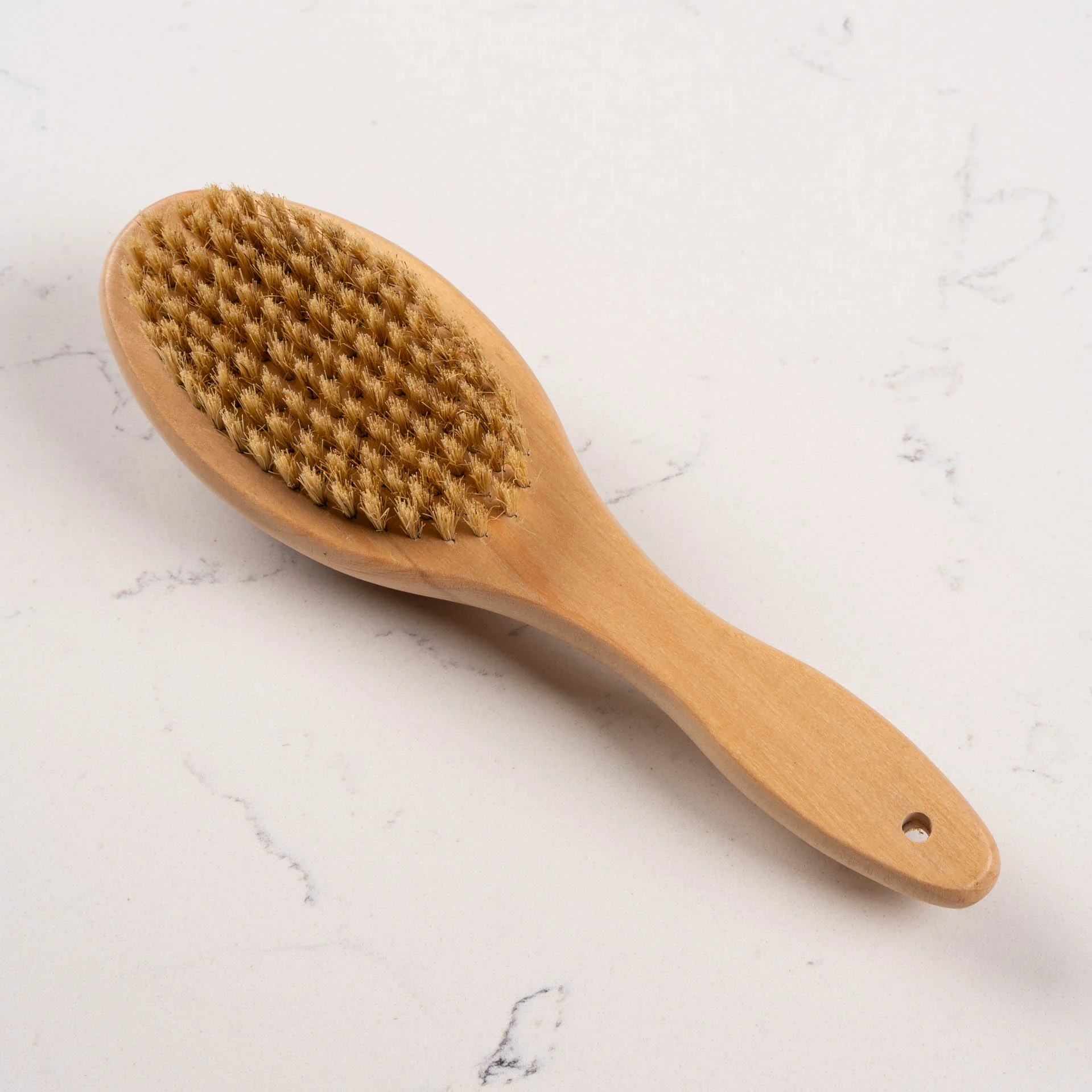 Bruno’s Bows 2-in-1 Wooden Grooming Brush - Image 3